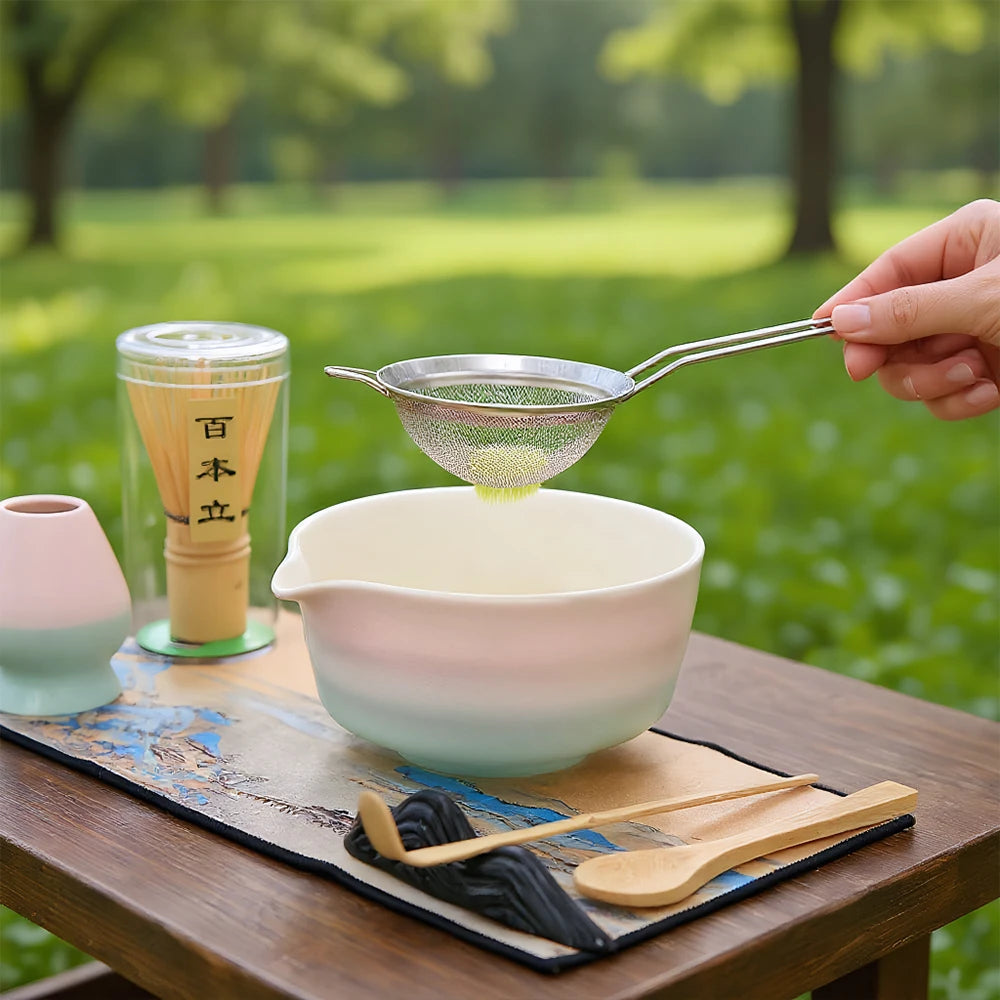 8-teiliges Matcha-Set in Farbverlauf Rosa, mit Bambusbesen und Keramikschale für Matcha-Liebhaber