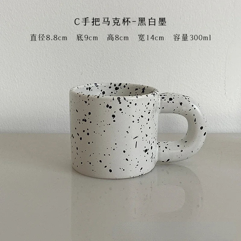 Rosa Keramiktasse mit Hand für Mädchen zum Frühstück trinken, Kaffee, Milchbecher, hohes Aussehen, Weihnachtsgeschenk, Heimdekoration