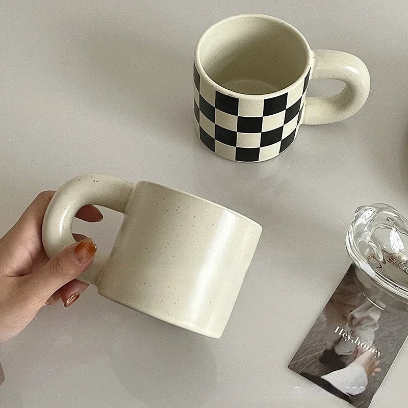 Rosa Keramiktasse mit Hand für Mädchen zum Frühstück trinken, Kaffee, Milchbecher, hohes Aussehen, Weihnachtsgeschenk, Heimdekoration